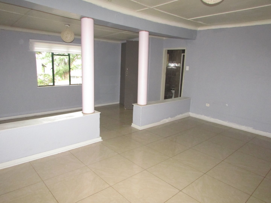 Commercial Property for Sale in White River Estates Mpumalanga
