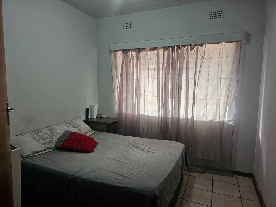 2 Bedroom Property for Sale in White River Mpumalanga