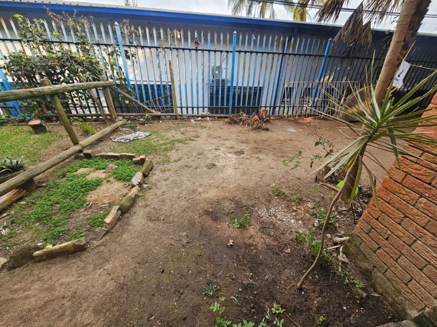 2 Bedroom Property for Sale in White River Mpumalanga