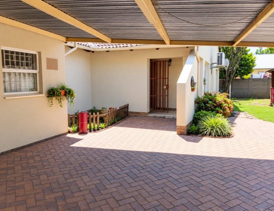 3 Bedroom Property for Sale in Secunda Mpumalanga