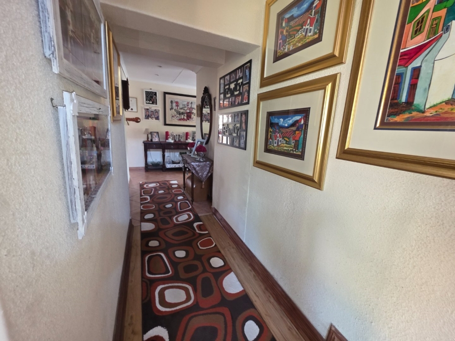 4 Bedroom Property for Sale in Kruinpark Mpumalanga