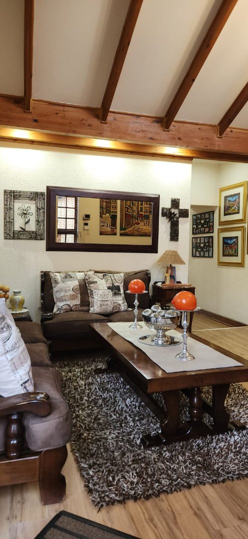 4 Bedroom Property for Sale in Kruinpark Mpumalanga