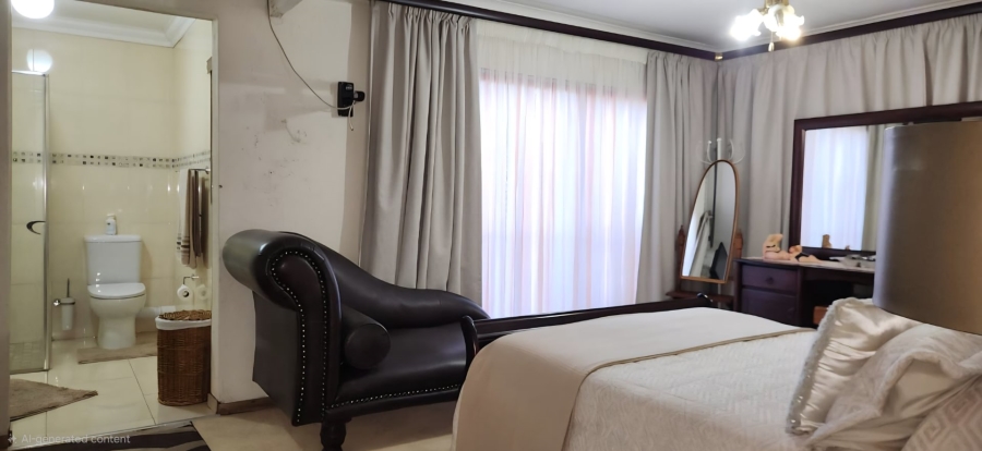 4 Bedroom Property for Sale in Kruinpark Mpumalanga