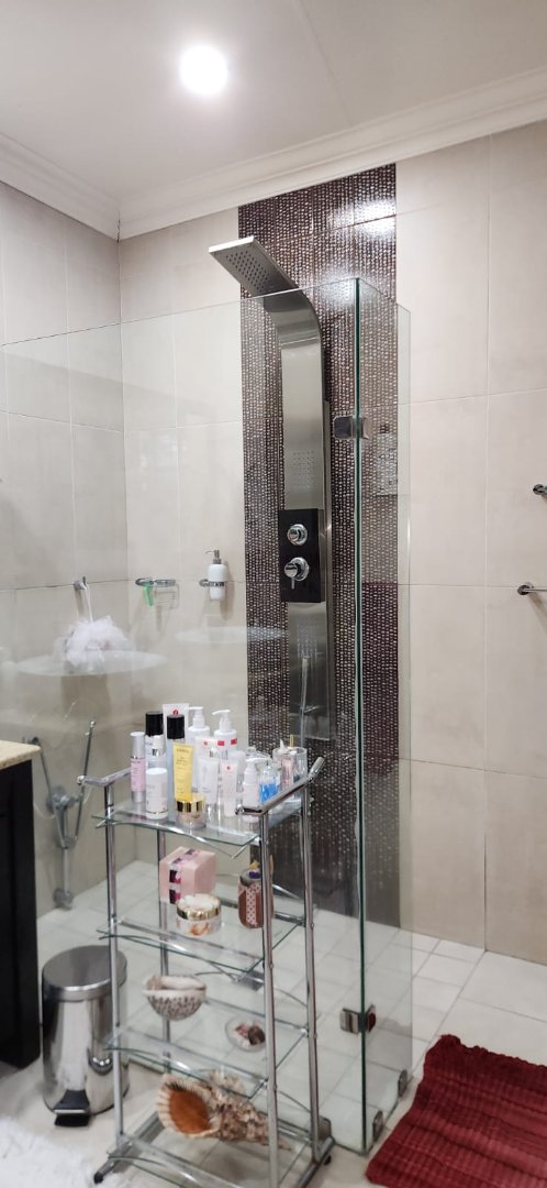 4 Bedroom Property for Sale in Kruinpark Mpumalanga