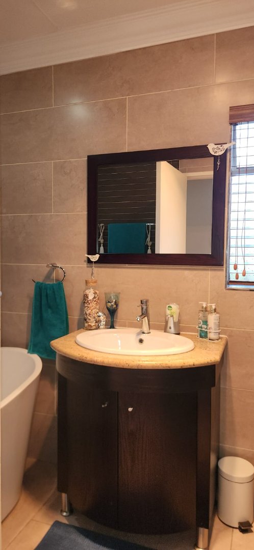 4 Bedroom Property for Sale in Kruinpark Mpumalanga