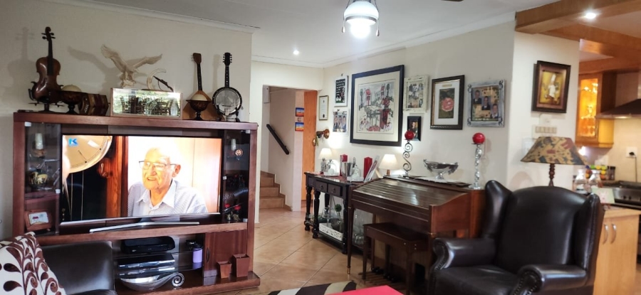 4 Bedroom Property for Sale in Kruinpark Mpumalanga