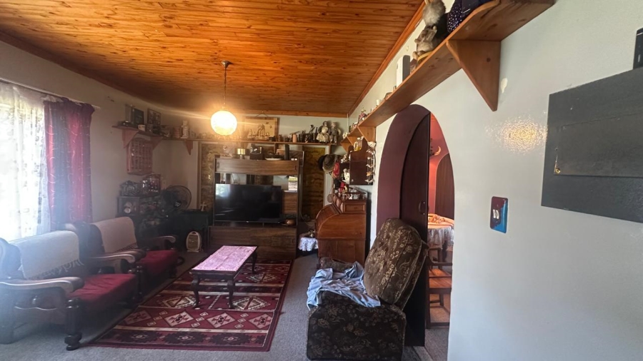 6 Bedroom Property for Sale in Reyno Ridge Mpumalanga