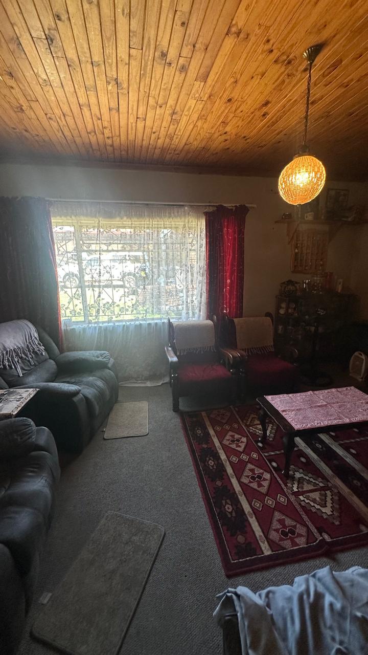 6 Bedroom Property for Sale in Reyno Ridge Mpumalanga