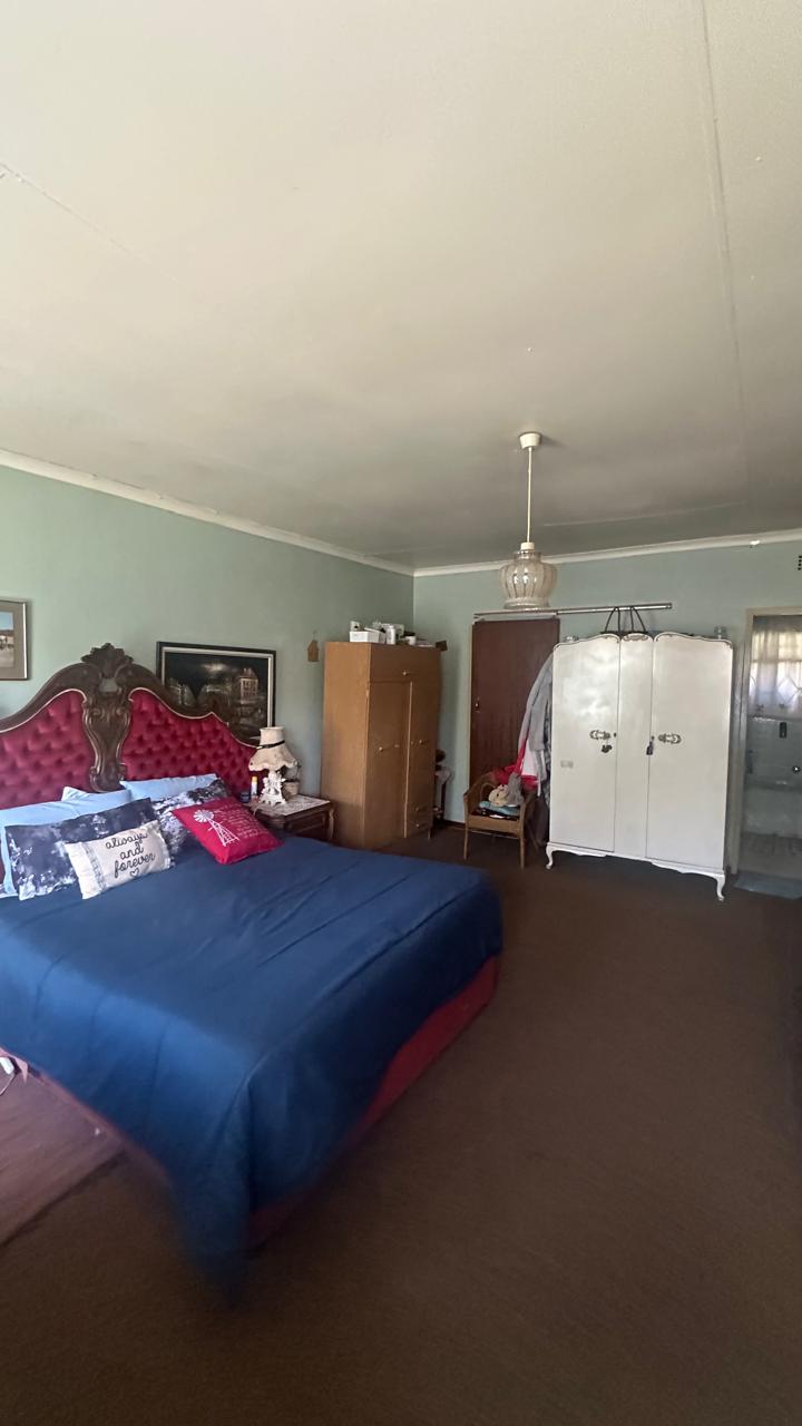 6 Bedroom Property for Sale in Reyno Ridge Mpumalanga