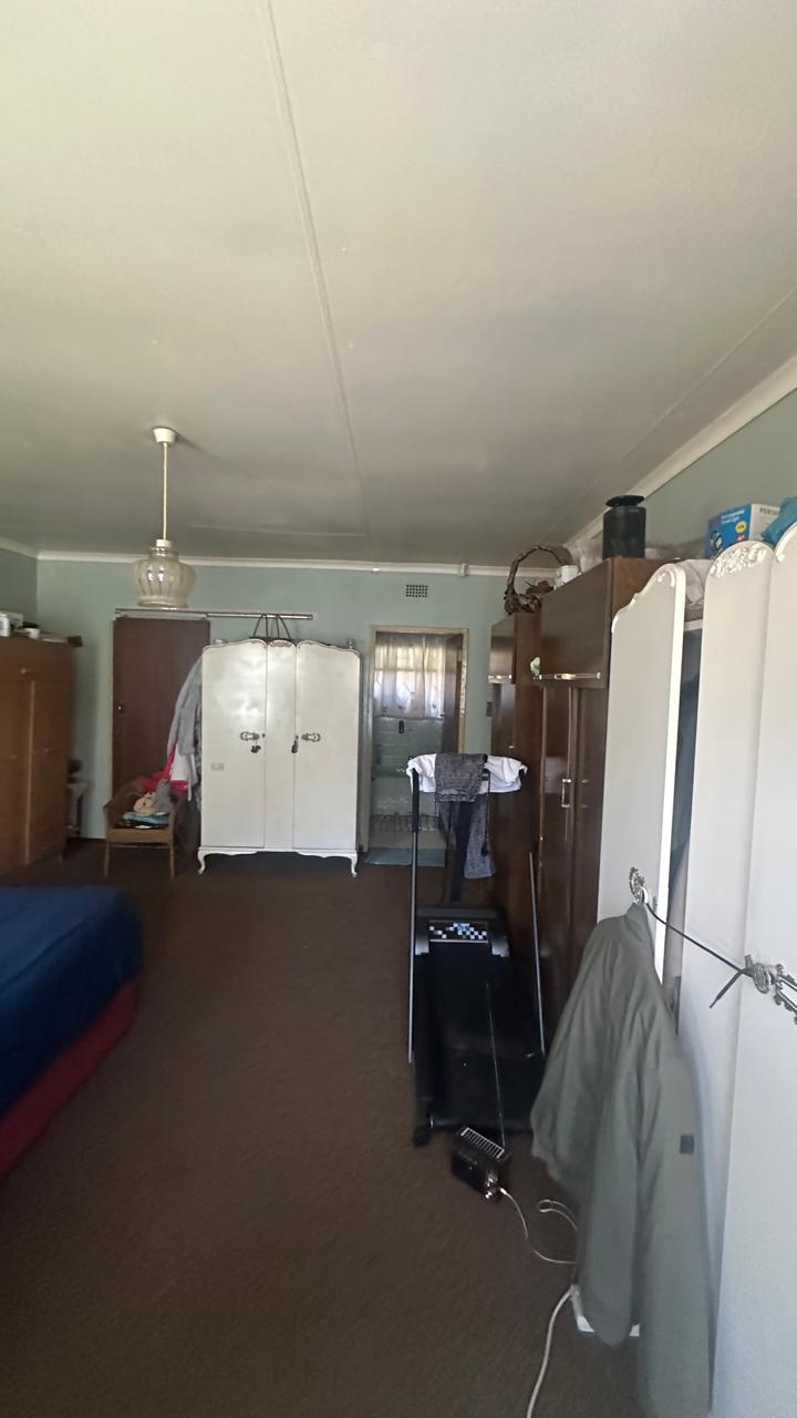 6 Bedroom Property for Sale in Reyno Ridge Mpumalanga