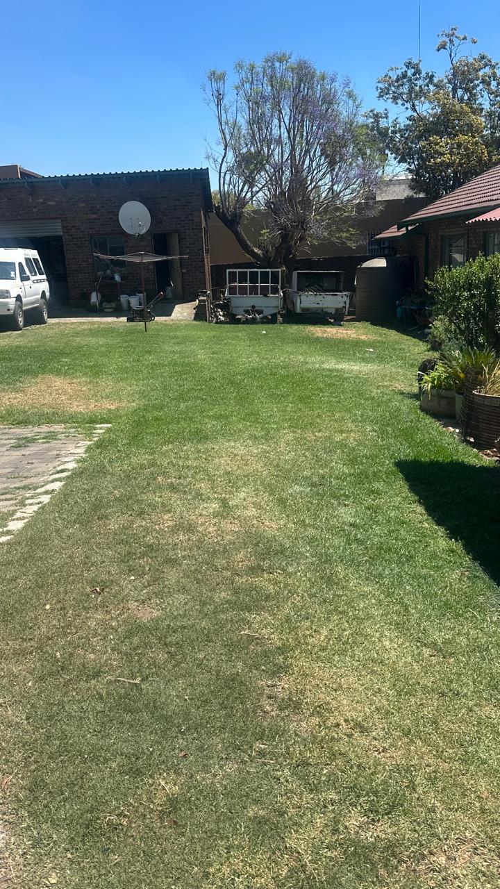 6 Bedroom Property for Sale in Reyno Ridge Mpumalanga