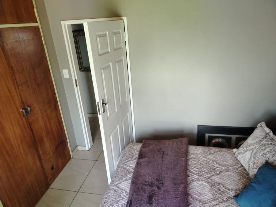 5 Bedroom Property for Sale in Model Park Mpumalanga
