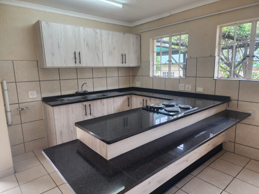 To Let 2 Bedroom Property for Rent in White River Ext 16 Mpumalanga