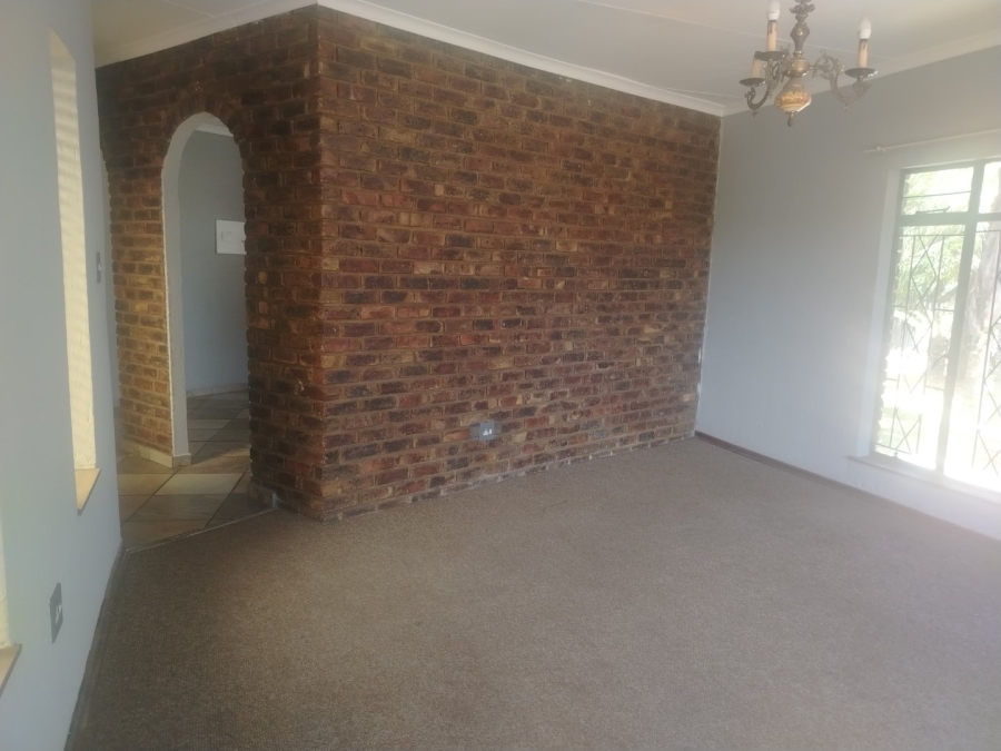 5 Bedroom Property for Sale in Del Judor Ext 4 Mpumalanga