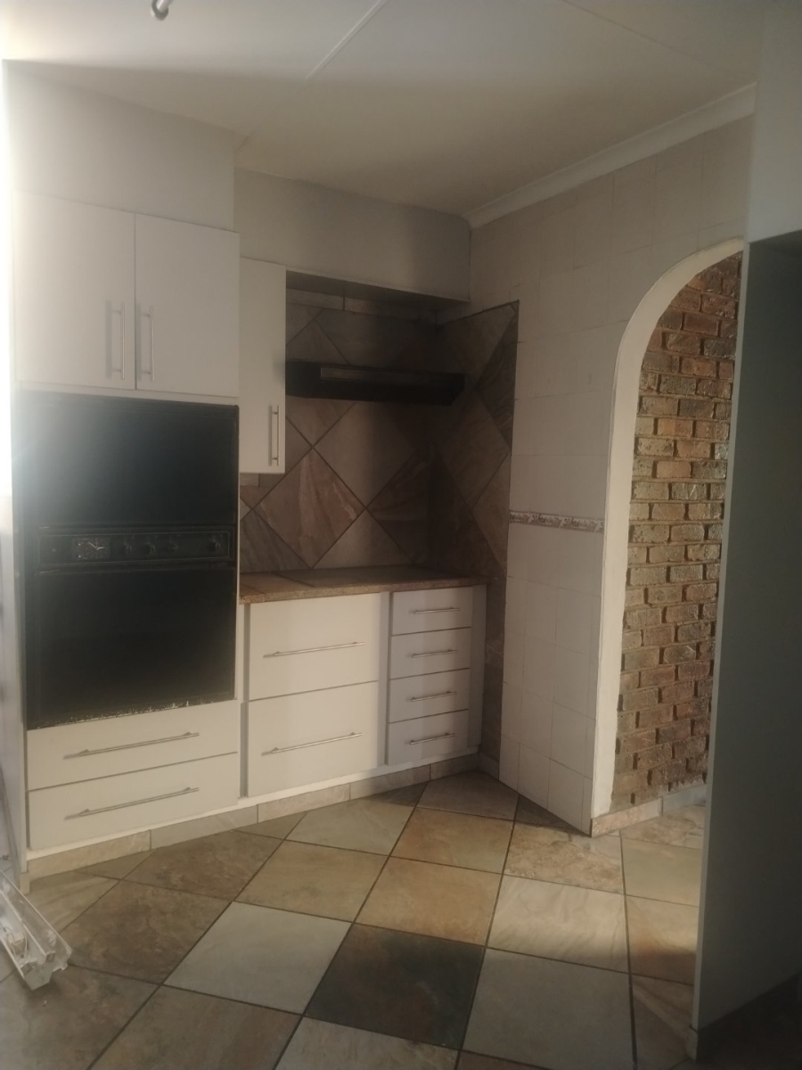 5 Bedroom Property for Sale in Del Judor Ext 4 Mpumalanga