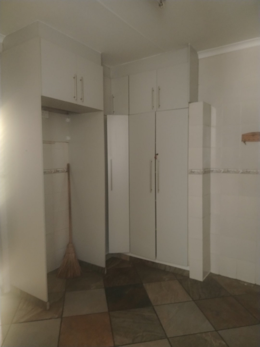 5 Bedroom Property for Sale in Del Judor Ext 4 Mpumalanga
