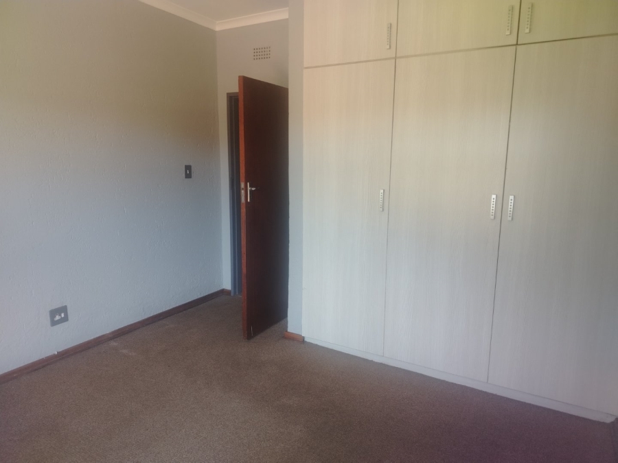 5 Bedroom Property for Sale in Del Judor Ext 4 Mpumalanga