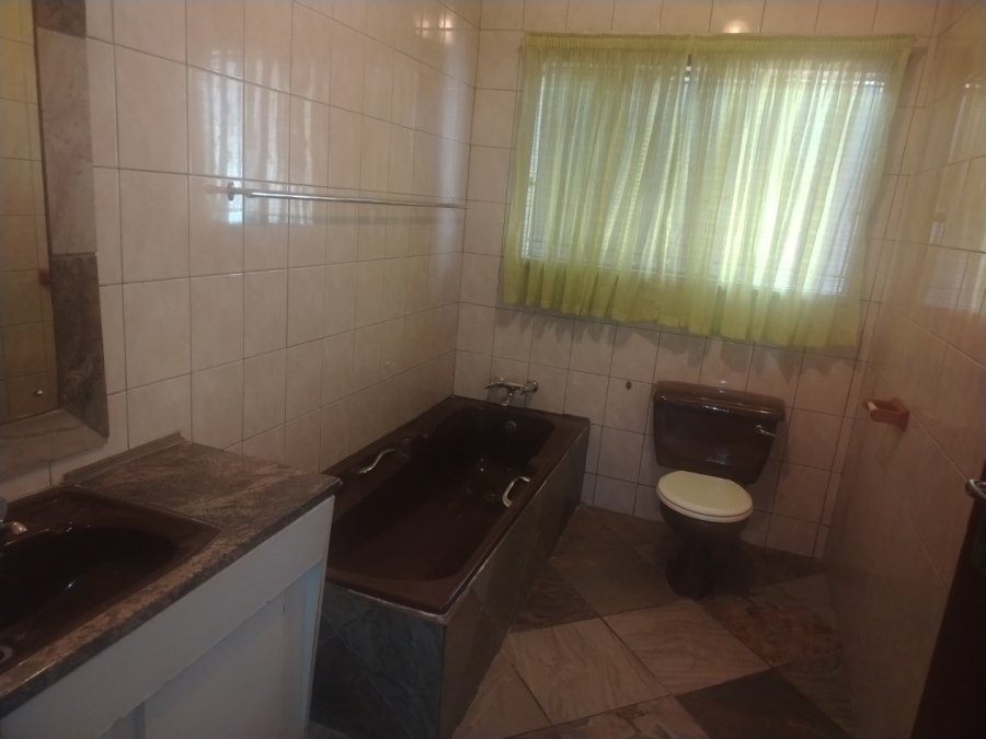 5 Bedroom Property for Sale in Del Judor Ext 4 Mpumalanga