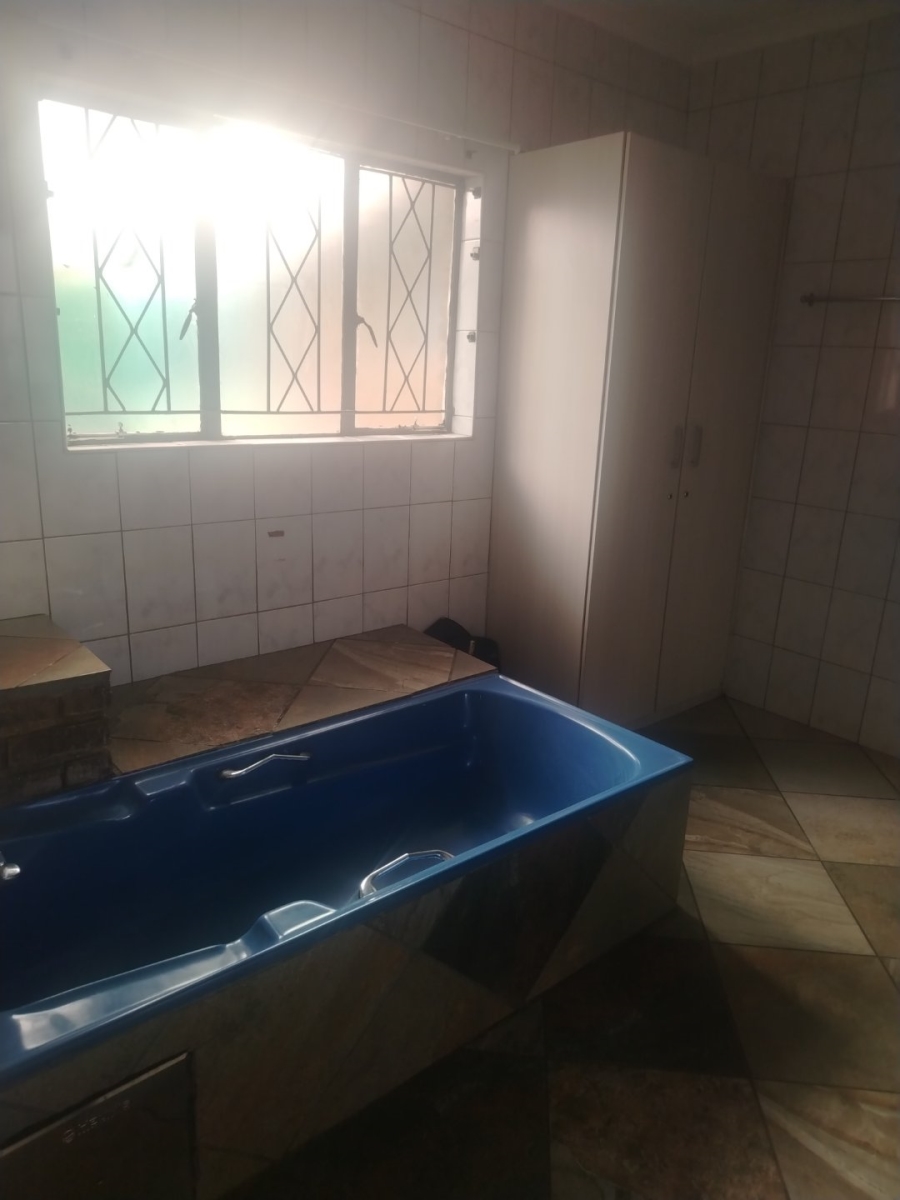 5 Bedroom Property for Sale in Del Judor Ext 4 Mpumalanga