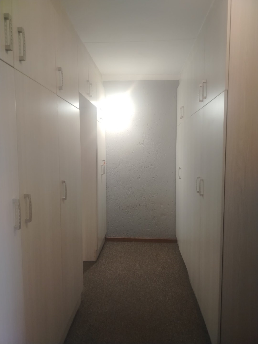 5 Bedroom Property for Sale in Del Judor Ext 4 Mpumalanga