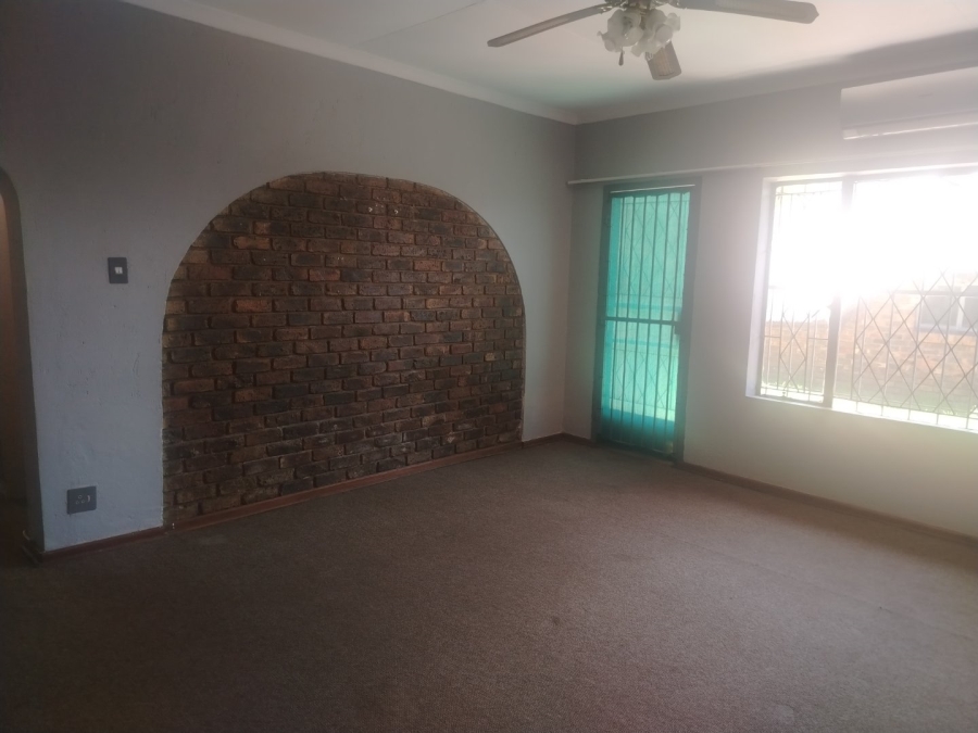 5 Bedroom Property for Sale in Del Judor Ext 4 Mpumalanga
