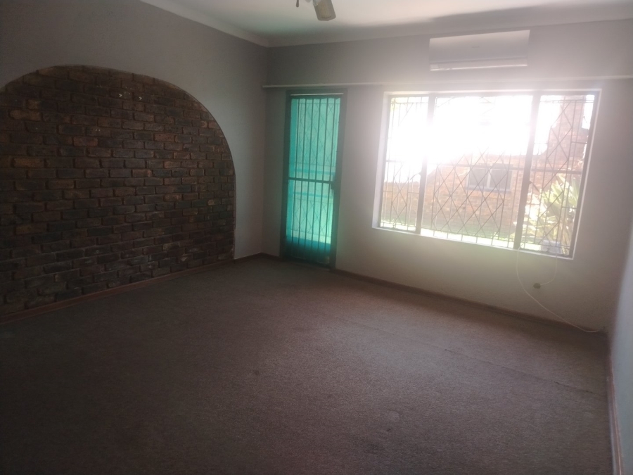 5 Bedroom Property for Sale in Del Judor Ext 4 Mpumalanga