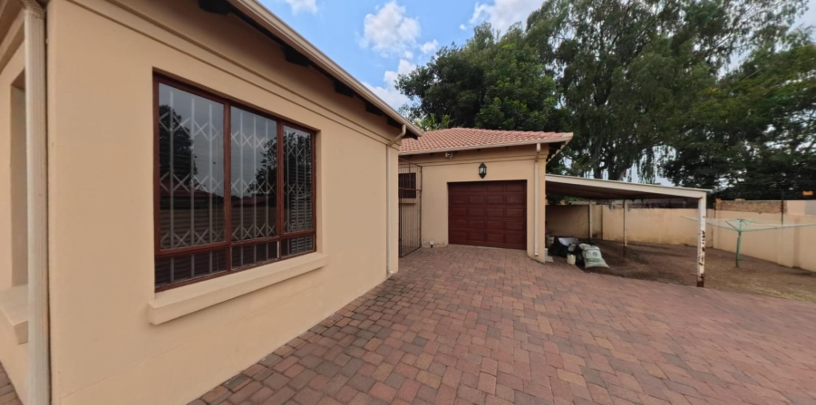 3 Bedroom Property for Sale in Reyno Ridge Mpumalanga
