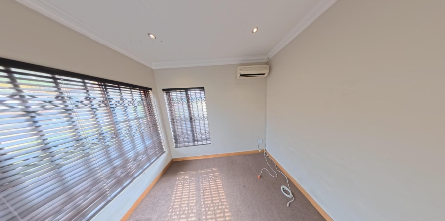 3 Bedroom Property for Sale in Reyno Ridge Mpumalanga
