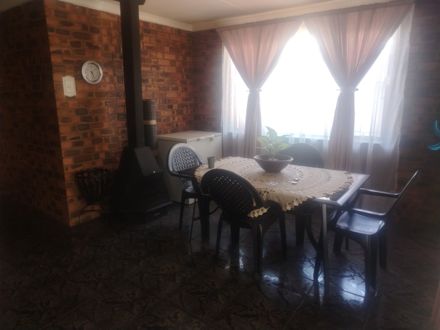 3 Bedroom Property for Sale in Witbank Ext 16 Mpumalanga