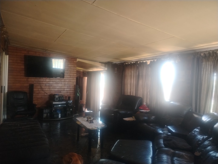 3 Bedroom Property for Sale in Witbank Ext 16 Mpumalanga