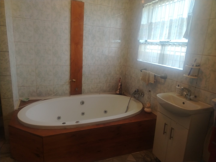 3 Bedroom Property for Sale in Witbank Ext 16 Mpumalanga