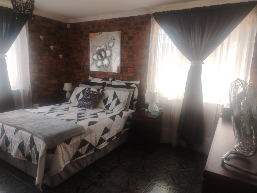 3 Bedroom Property for Sale in Witbank Ext 16 Mpumalanga