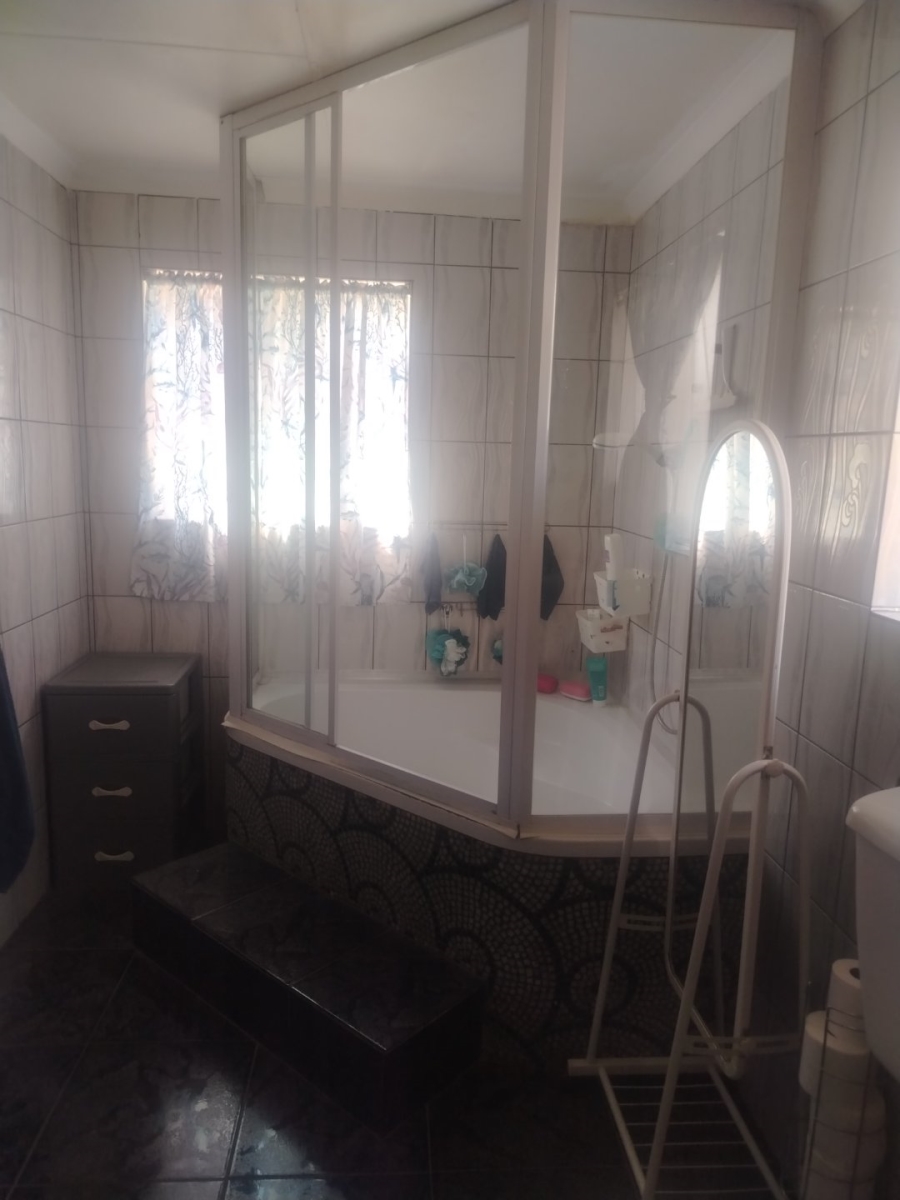 3 Bedroom Property for Sale in Witbank Ext 16 Mpumalanga