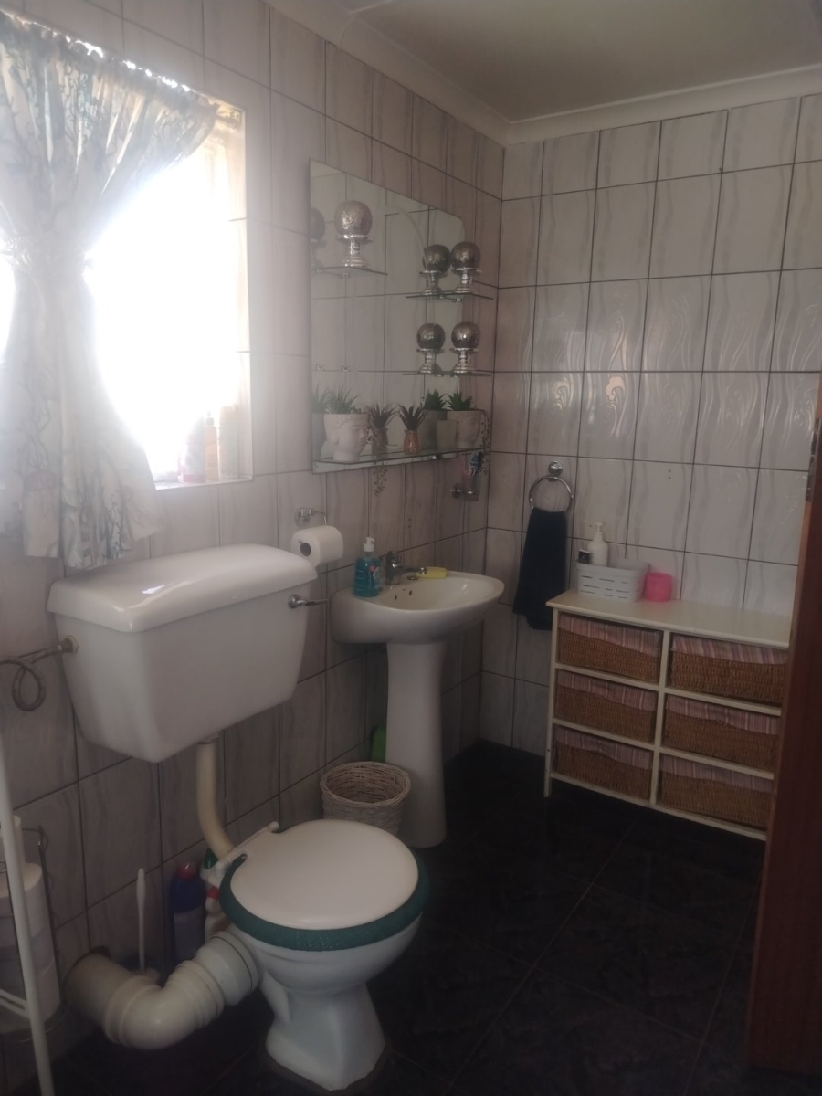 3 Bedroom Property for Sale in Witbank Ext 16 Mpumalanga