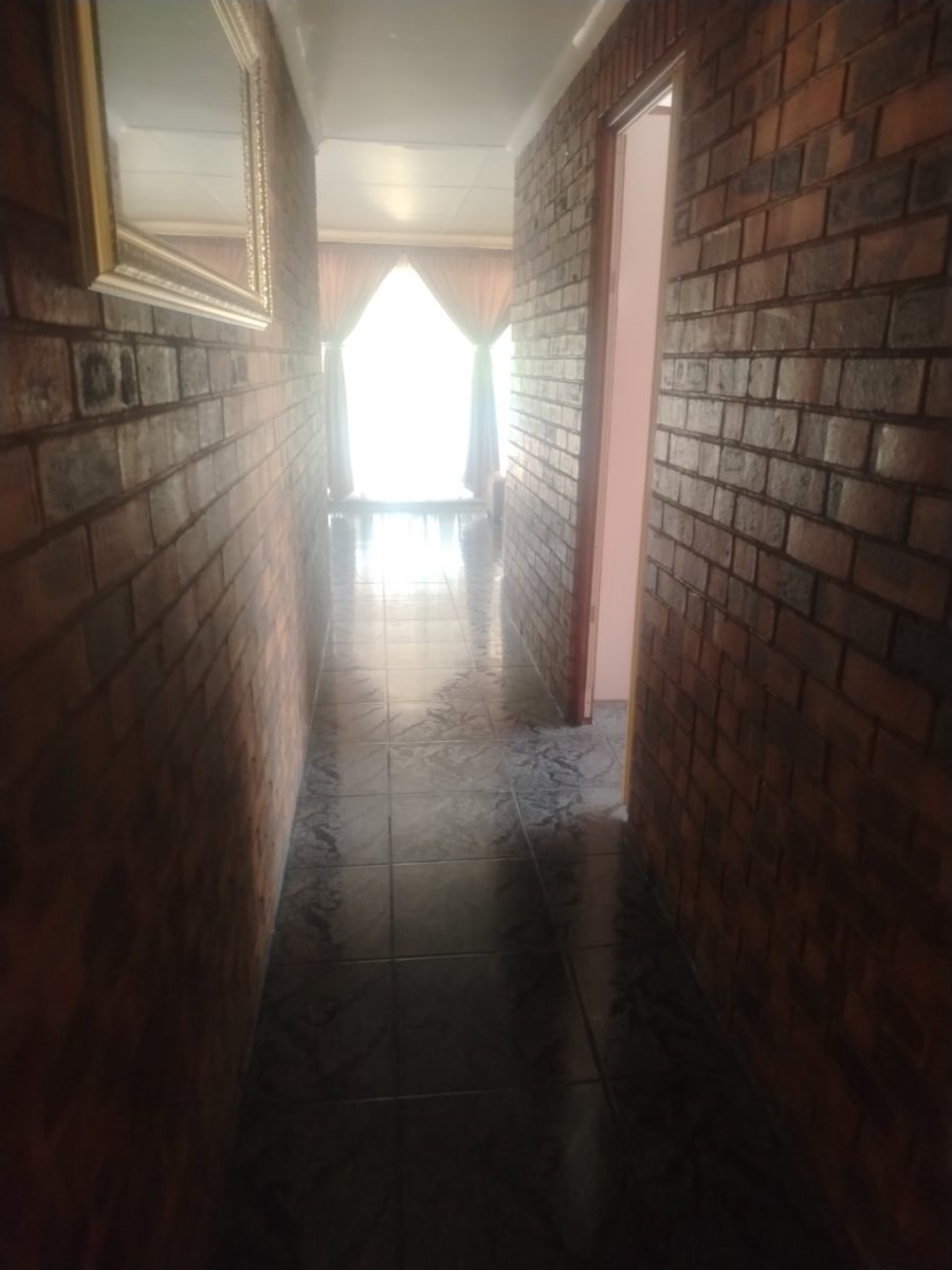 3 Bedroom Property for Sale in Witbank Ext 16 Mpumalanga