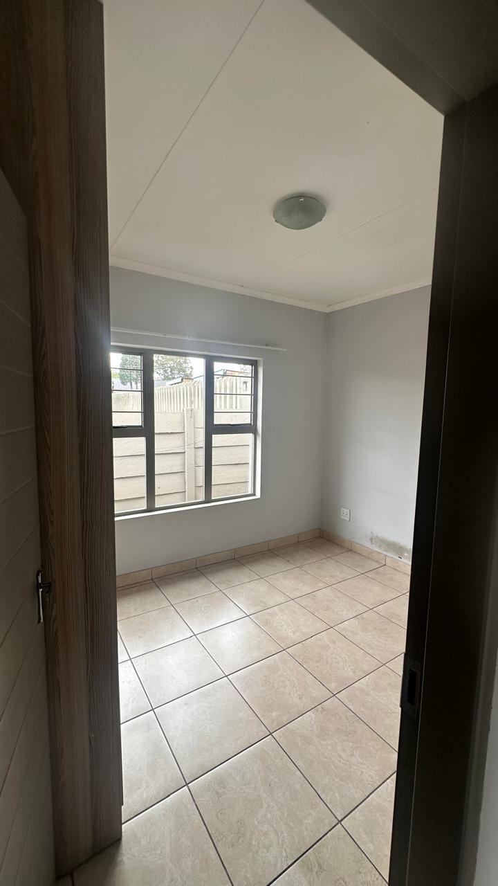 To Let 3 Bedroom Property for Rent in Dixon A H Mpumalanga