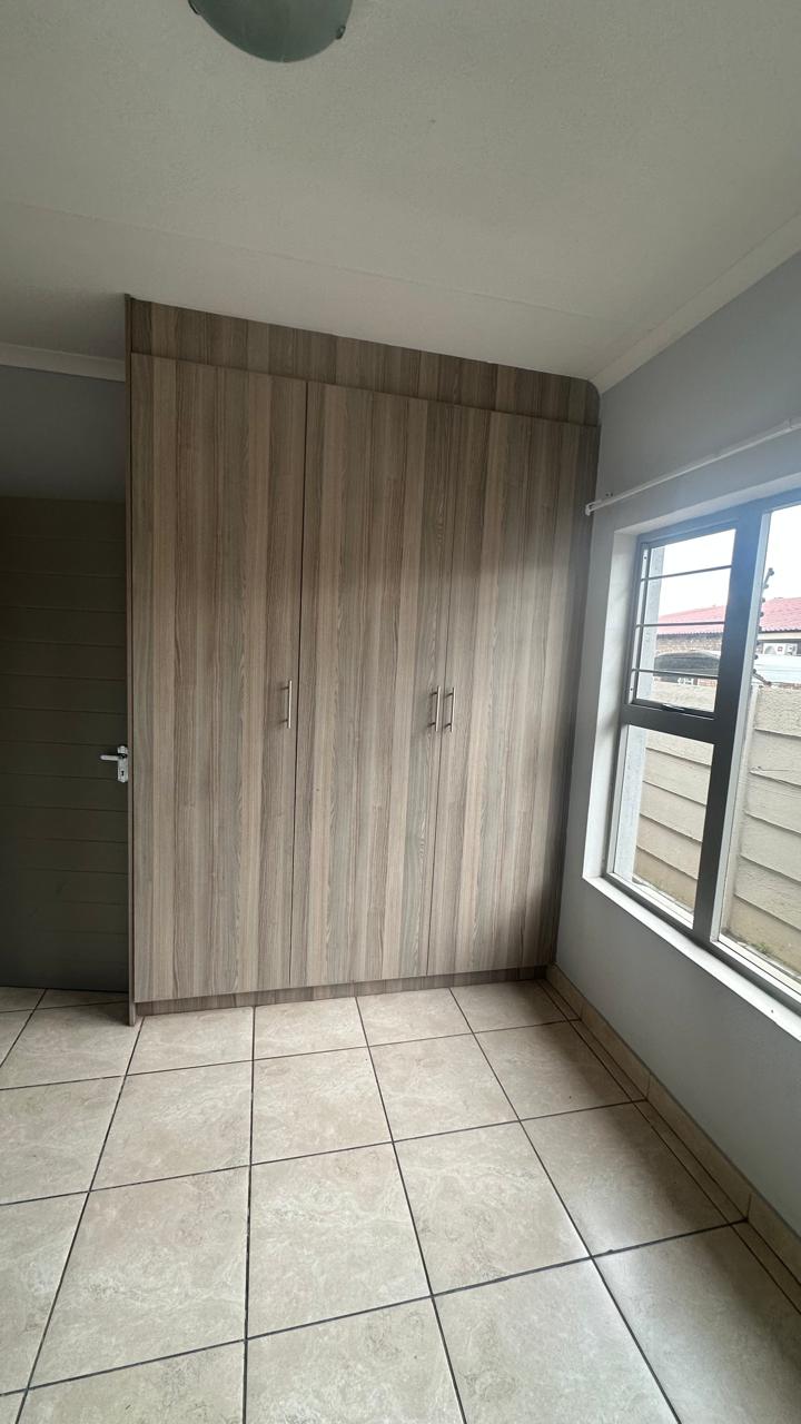 To Let 3 Bedroom Property for Rent in Dixon A H Mpumalanga