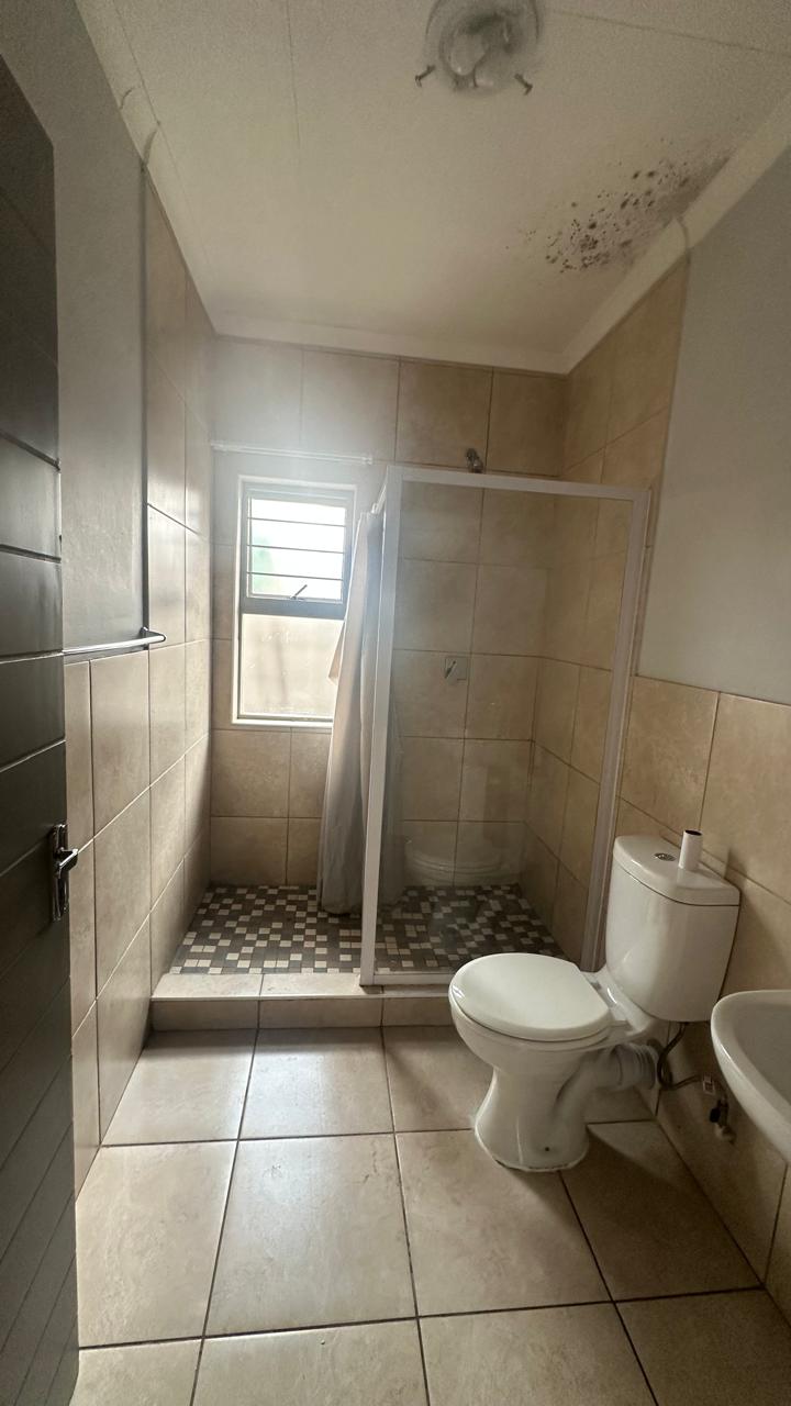 To Let 3 Bedroom Property for Rent in Dixon A H Mpumalanga