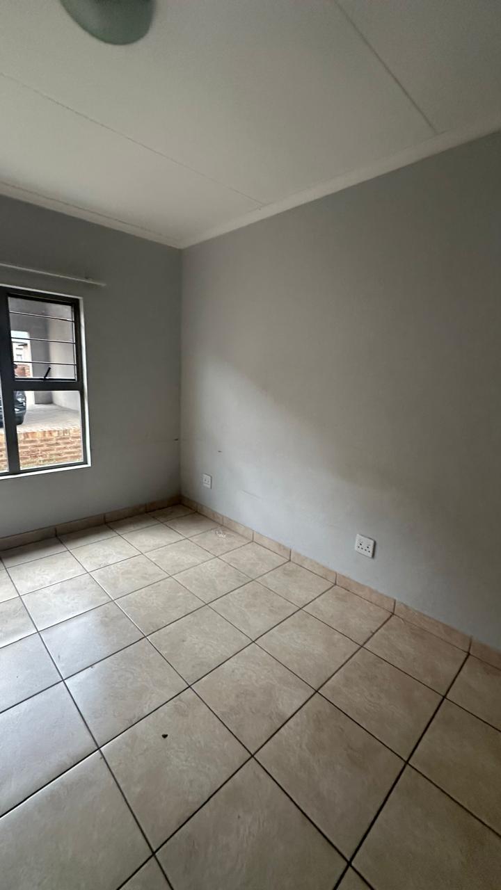 To Let 3 Bedroom Property for Rent in Dixon A H Mpumalanga