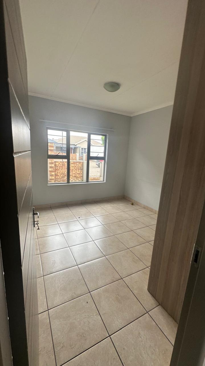 To Let 3 Bedroom Property for Rent in Dixon A H Mpumalanga