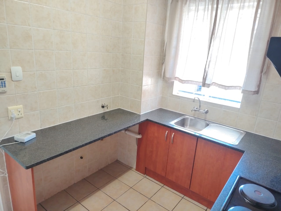 To Let 1 Bedroom Property for Rent in Sonheuwel Mpumalanga