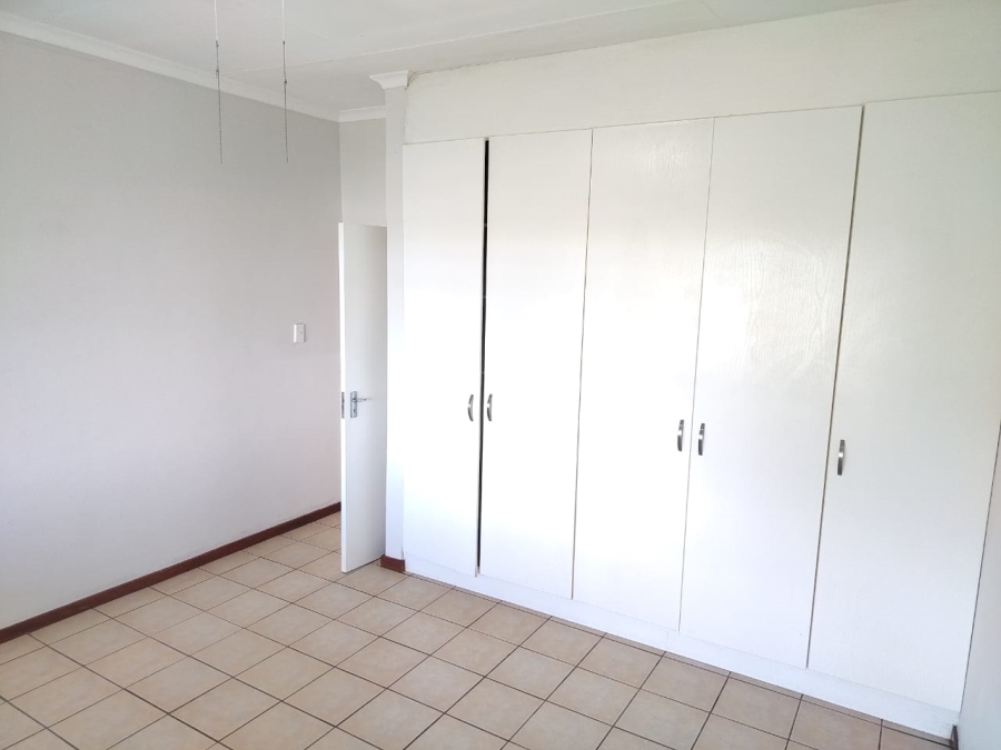 To Let 1 Bedroom Property for Rent in Sonheuwel Mpumalanga