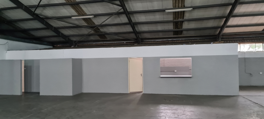 To Let Commercial Property for Rent in Riverside Industrial Park Mpumalanga