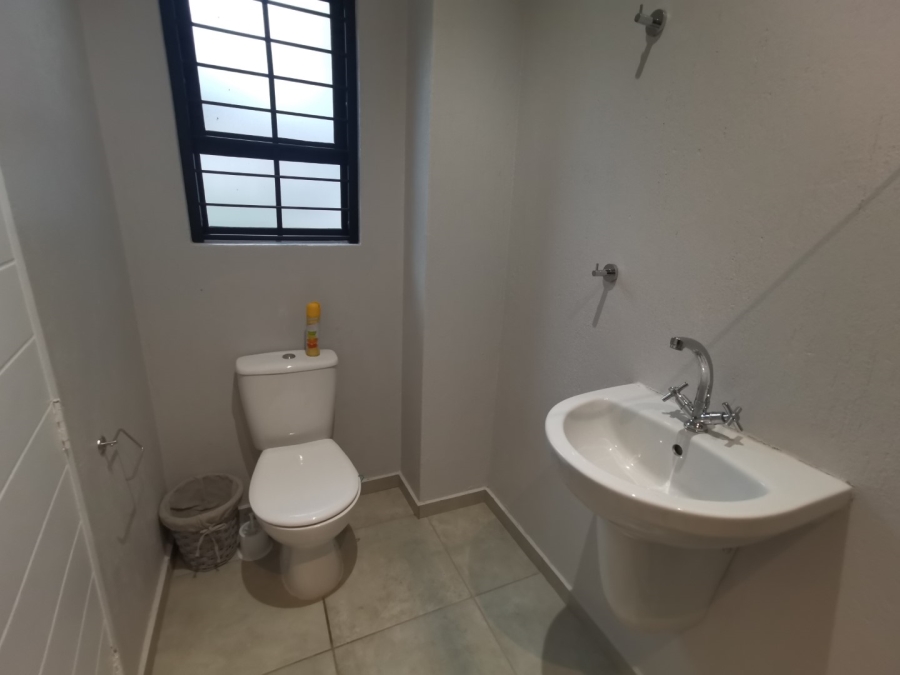 1 Bedroom Property for Sale in Nelspruit Ext 29 Mpumalanga