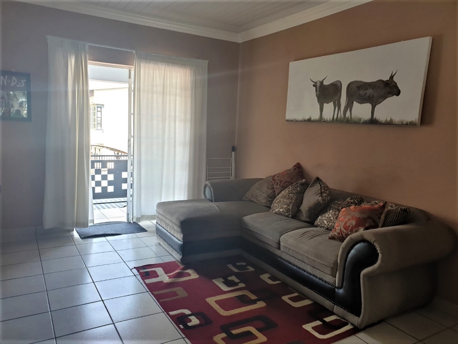 To Let 2 Bedroom Property for Rent in Nelspruit Ext 1 Mpumalanga