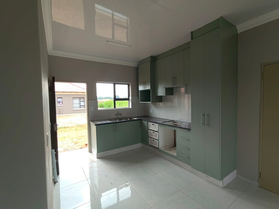 3 Bedroom Property for Sale in George Botha Park Mpumalanga