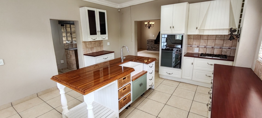 To Let 4 Bedroom Property for Rent in Nelspruit Rural Mpumalanga