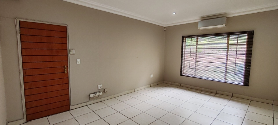 To Let 4 Bedroom Property for Rent in Nelspruit Rural Mpumalanga