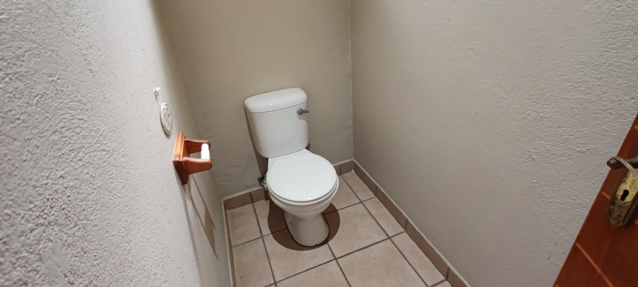 To Let 4 Bedroom Property for Rent in Nelspruit Rural Mpumalanga