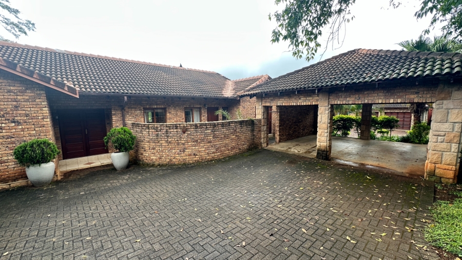 To Let 3 Bedroom Property for Rent in White River Country Estate Mpumalanga